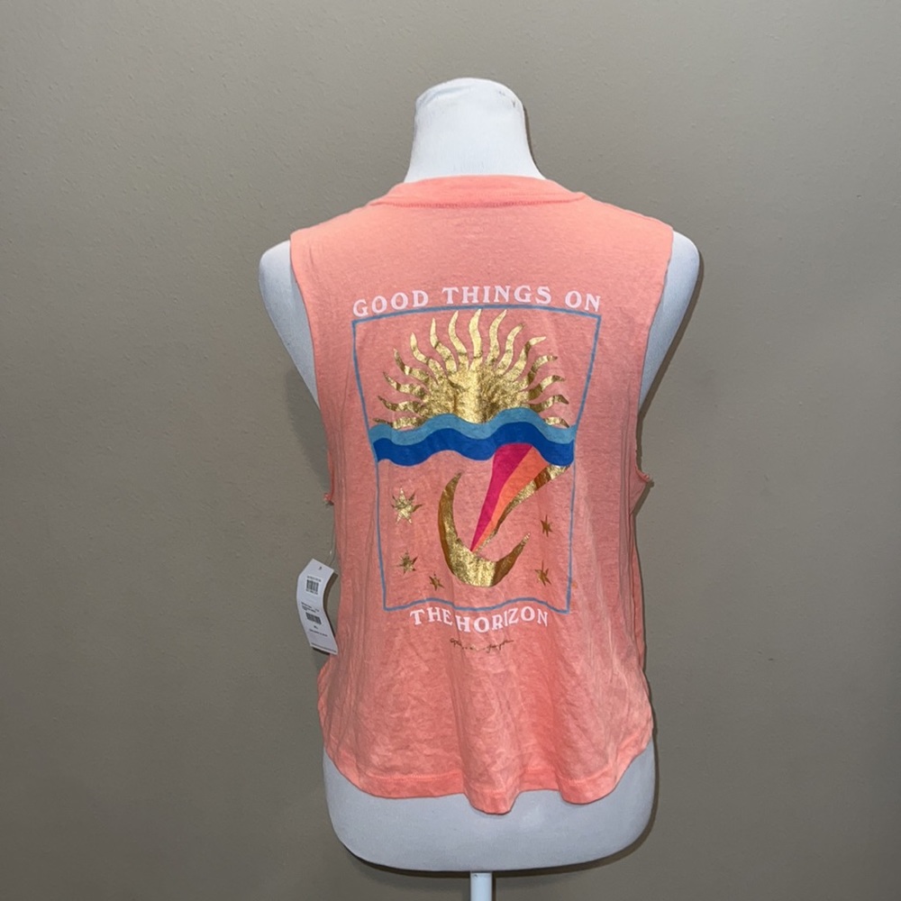Spiritual Gangster Coral Sleeveless Crop Tank with Sunrise Accent - Picture 2 of 6